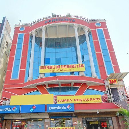Oyo 10596 Hotel Indu Hyderabad Exterior foto
